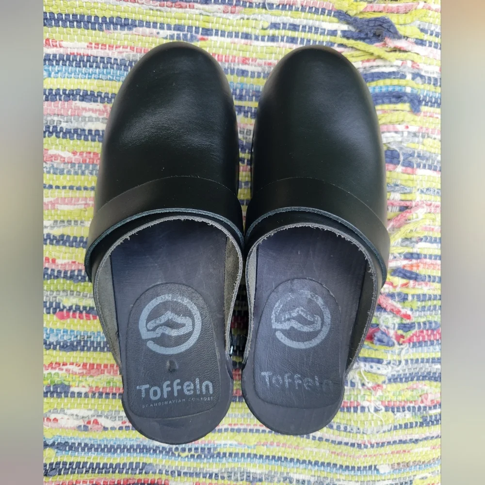 Toffeln Black Leather Wooden Clogs Size 7.5 / EU 38 - Picture 2 of 3